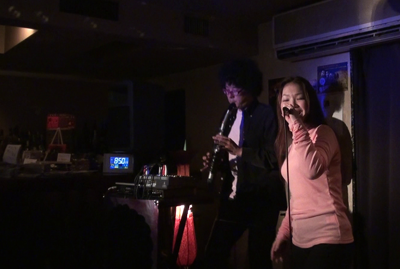BRAVE BAR LIVE